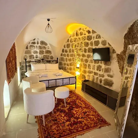 بيت شباب Masis Konagi *