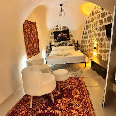 旅馆 Masis Konagi 马尔丁